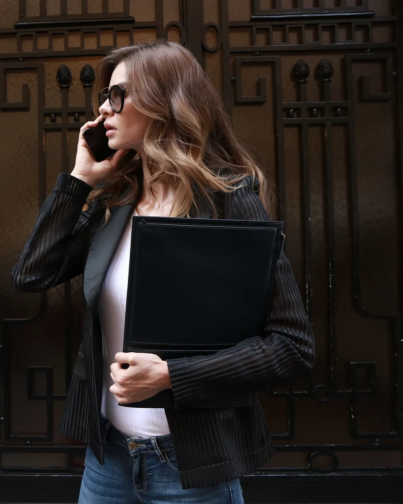Funda portátil cuero reciclado Lexon Flat para personalizar