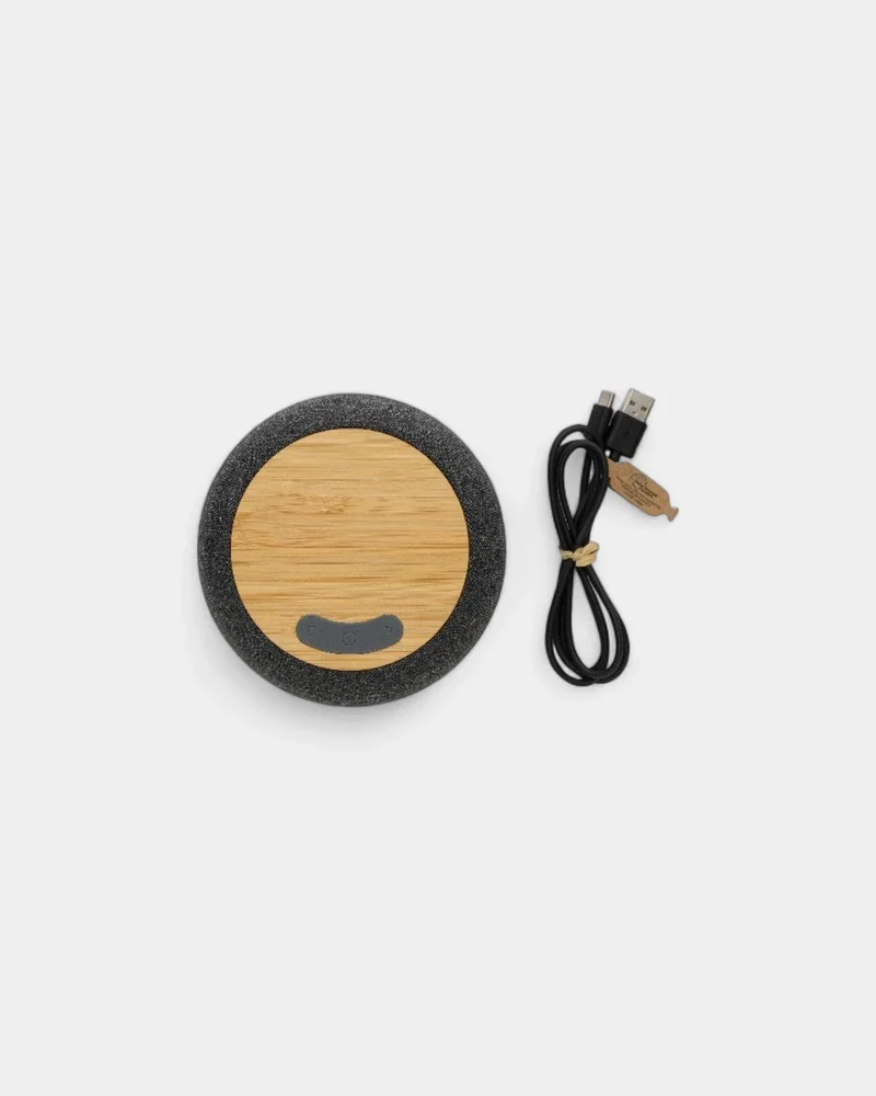 Altavoz de 5 W de plástico reciclado RCS y bambú personalizable