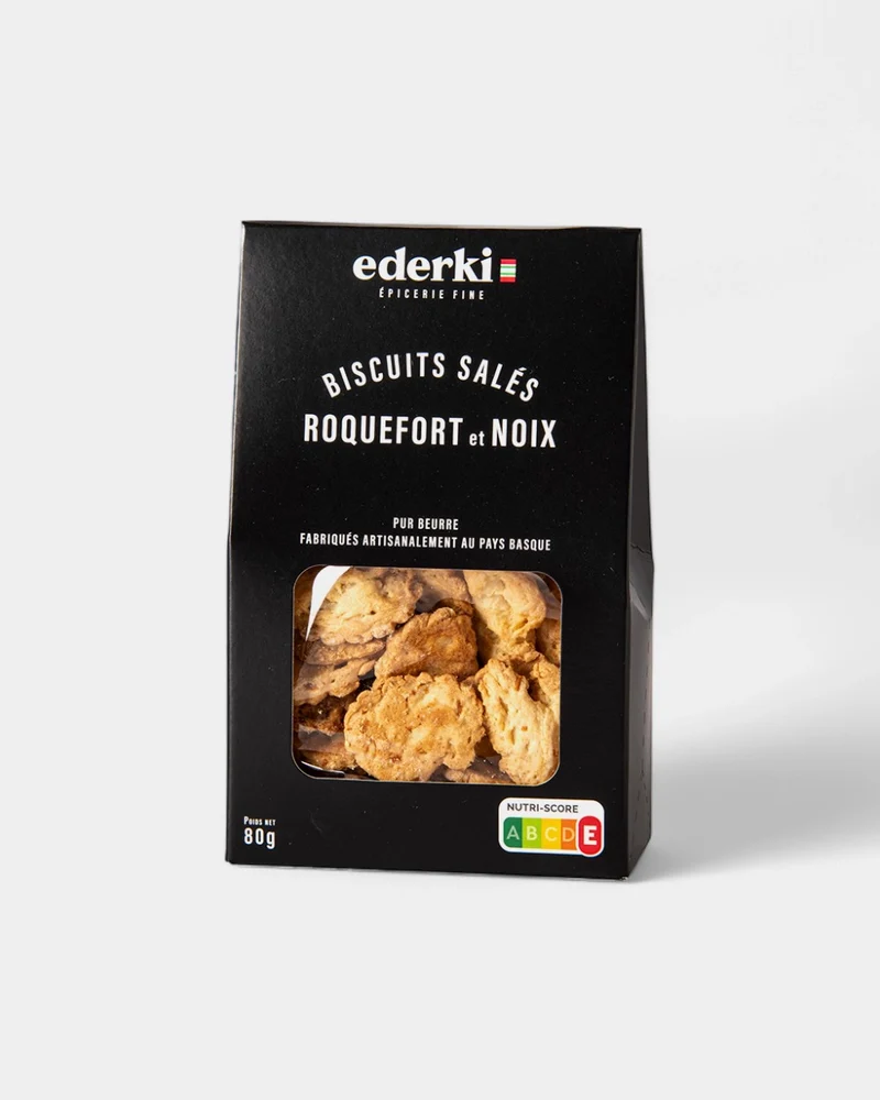 Galleta de aperitivo con roquefort y nueces
