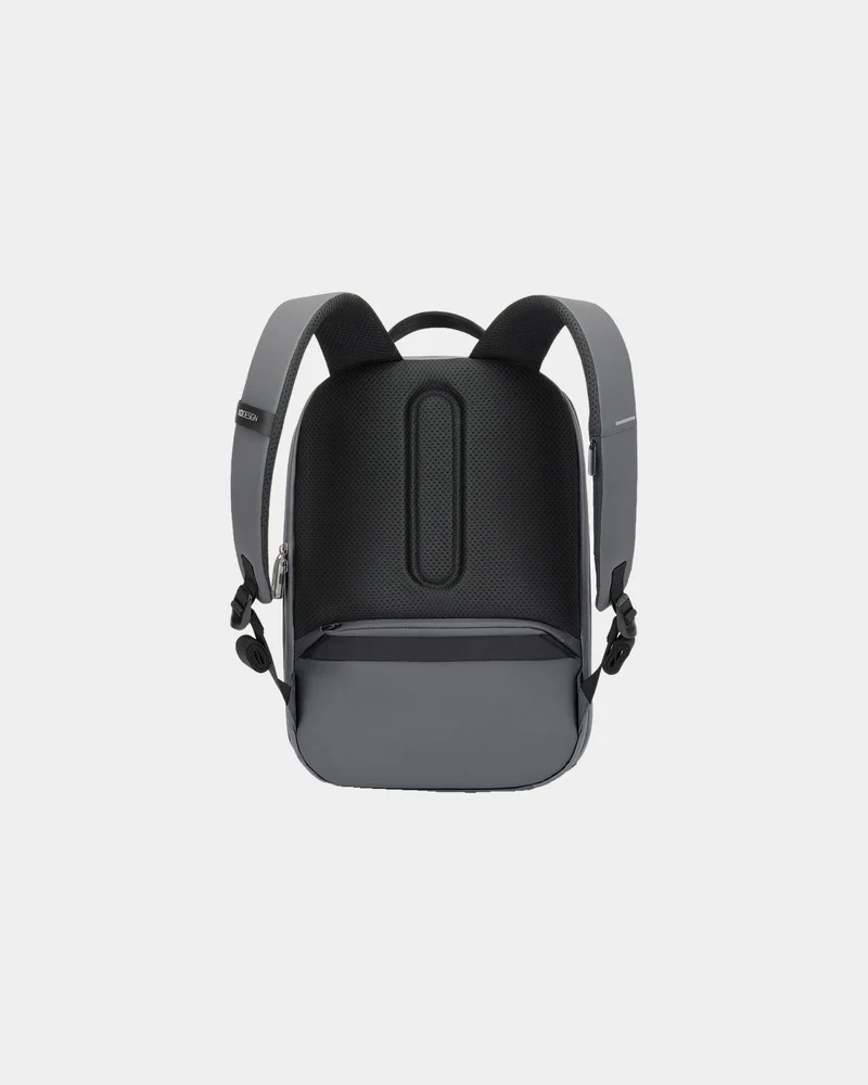 Mochila antirrobo reciclada Bobby Edge 17L para personalizar