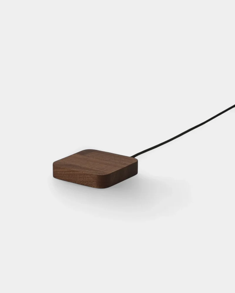 Cargador de inducción de madera de roble personalizable