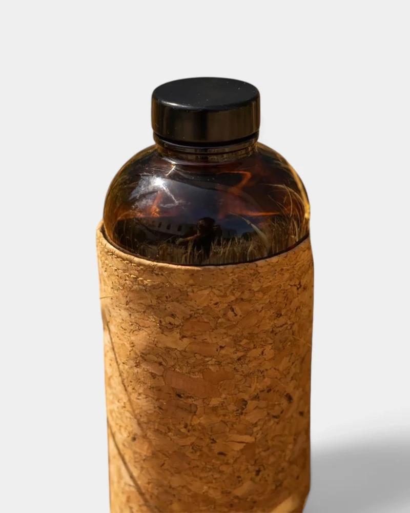 Botella de vidrio de 600 ml fabricada en Europa, personalizable
