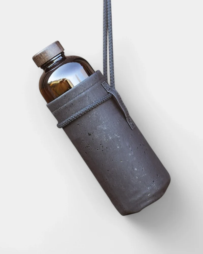 Botella de vidrio de 600 ml fabricada en Europa, personalizable