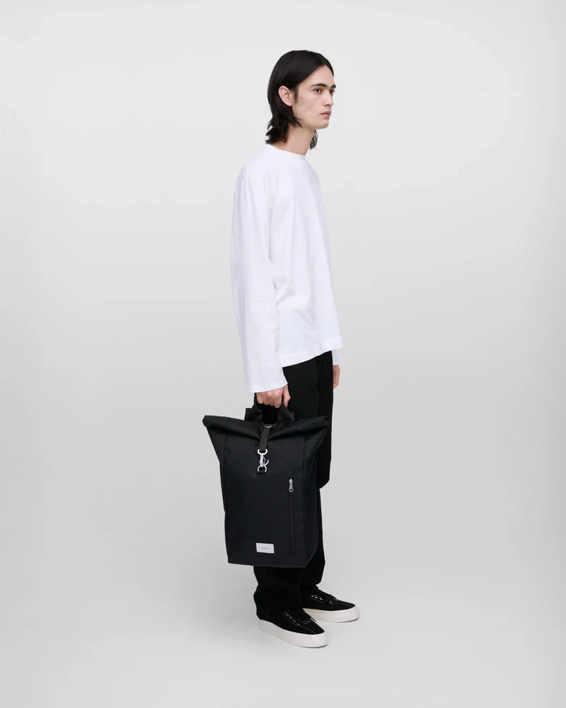 Mochila Sandqvist Ground Rolltop 19L para personalizar