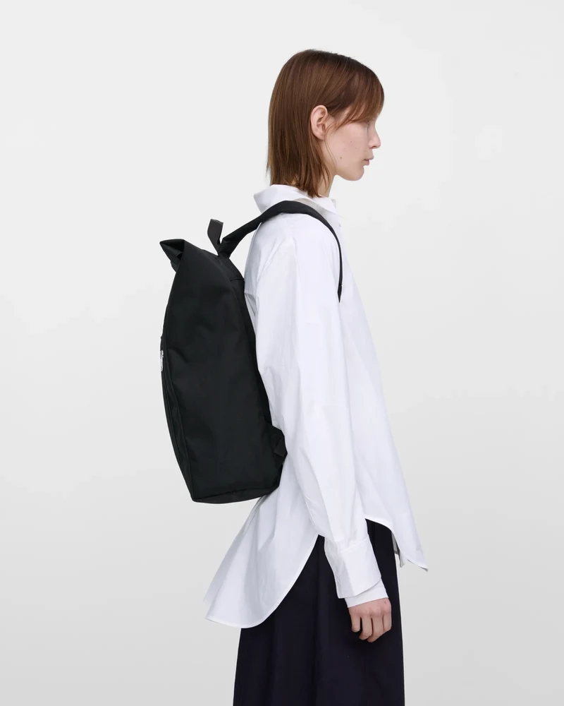 Mochila Sandqvist Ground Rolltop 19L para personalizar