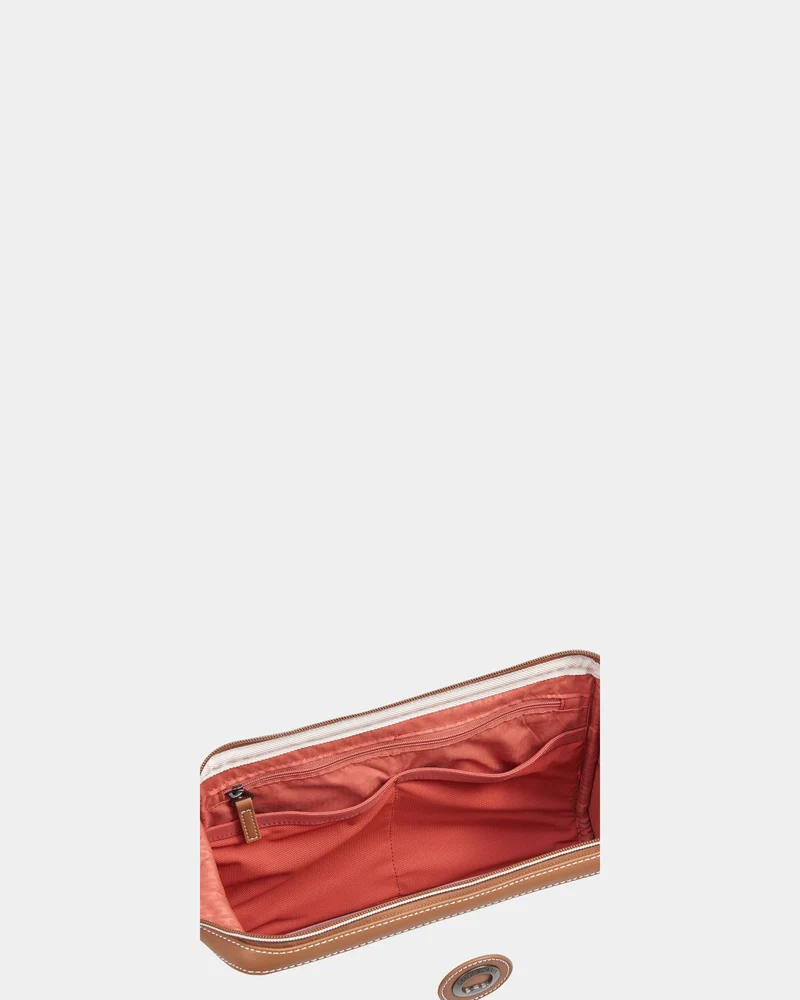 Neceser reciclado Delsey Chatelet Air 2.0 para personalizar