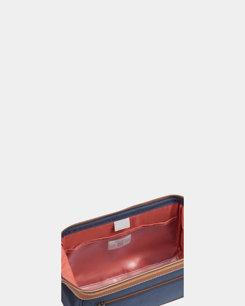 Neceser reciclado Delsey Chatelet Air 2.0 para personalizar
