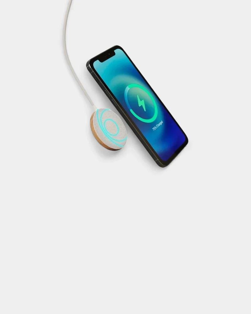 Cargador por inducción Magsafe de madera personalizable