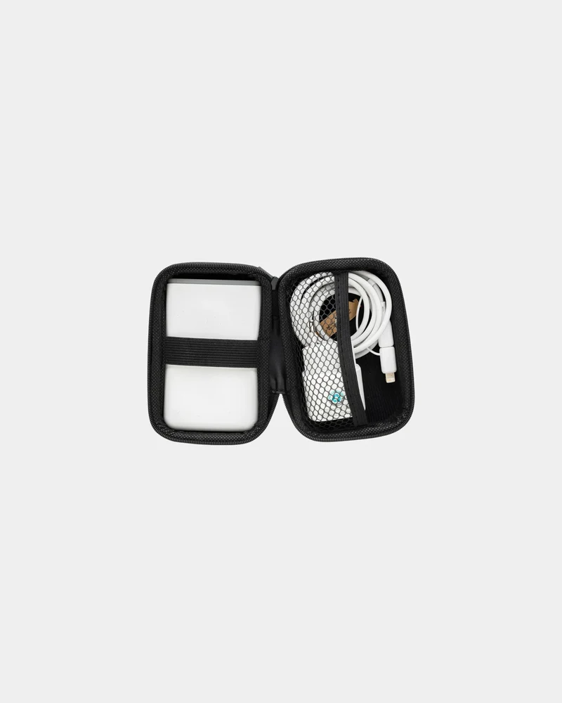 Set cargador y cable reciclado RCS para personalizar