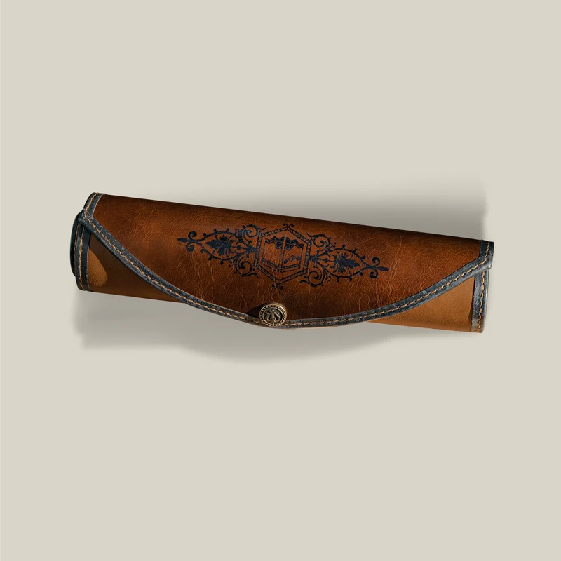 Scroll of Rolling: Portable Leather Dice Tray