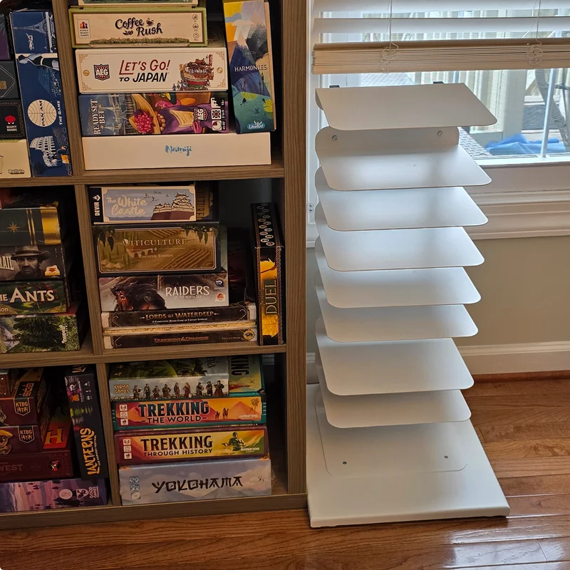 GamePillar Adjustable Board Game Tower – Short (79cm)